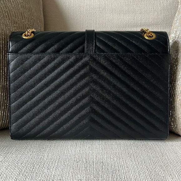 Yves Saint Laurent Black Quilted Leather Shoulder Bag - large AUTHENTIC - Picture 8 of 17